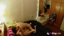 Сын дрочер случайно спалился за просмотром порно перед красивой мамой